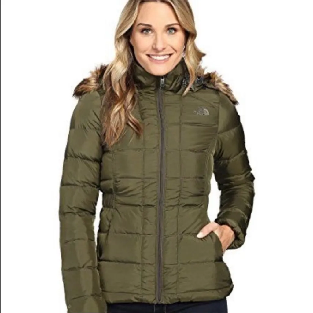 The North Face Olive Green Puffer Jacket • Faux Fur Hood • Winter Coat - Image 2