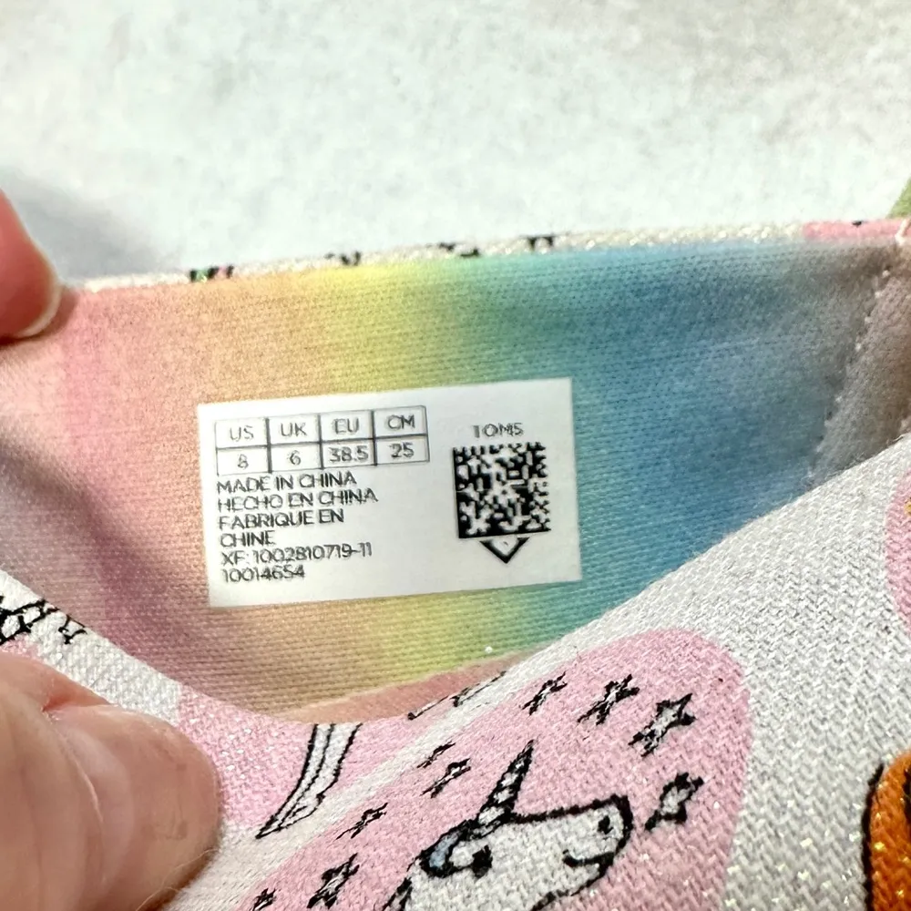 Toms Slip On Shoes 8 Unicorns Rainbows Pink Print Pastel Silver Shimmer Women - Image 9