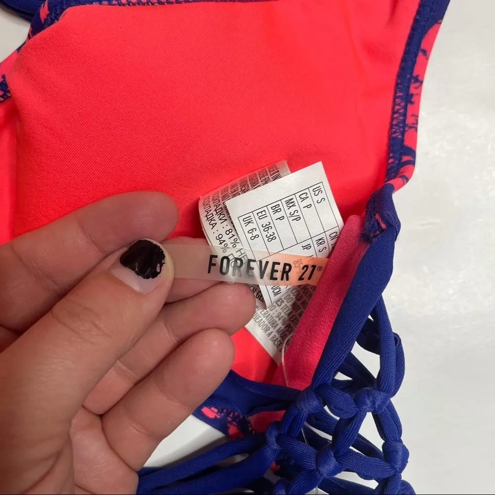 Forever 21  Strappy Halter Tie Bikini Top Small - Image 5