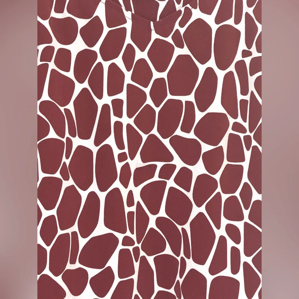 EQUIPMENT Femme Layla Silk Cami XS Burgundy Giraffe Print 100% Silk - Image 5