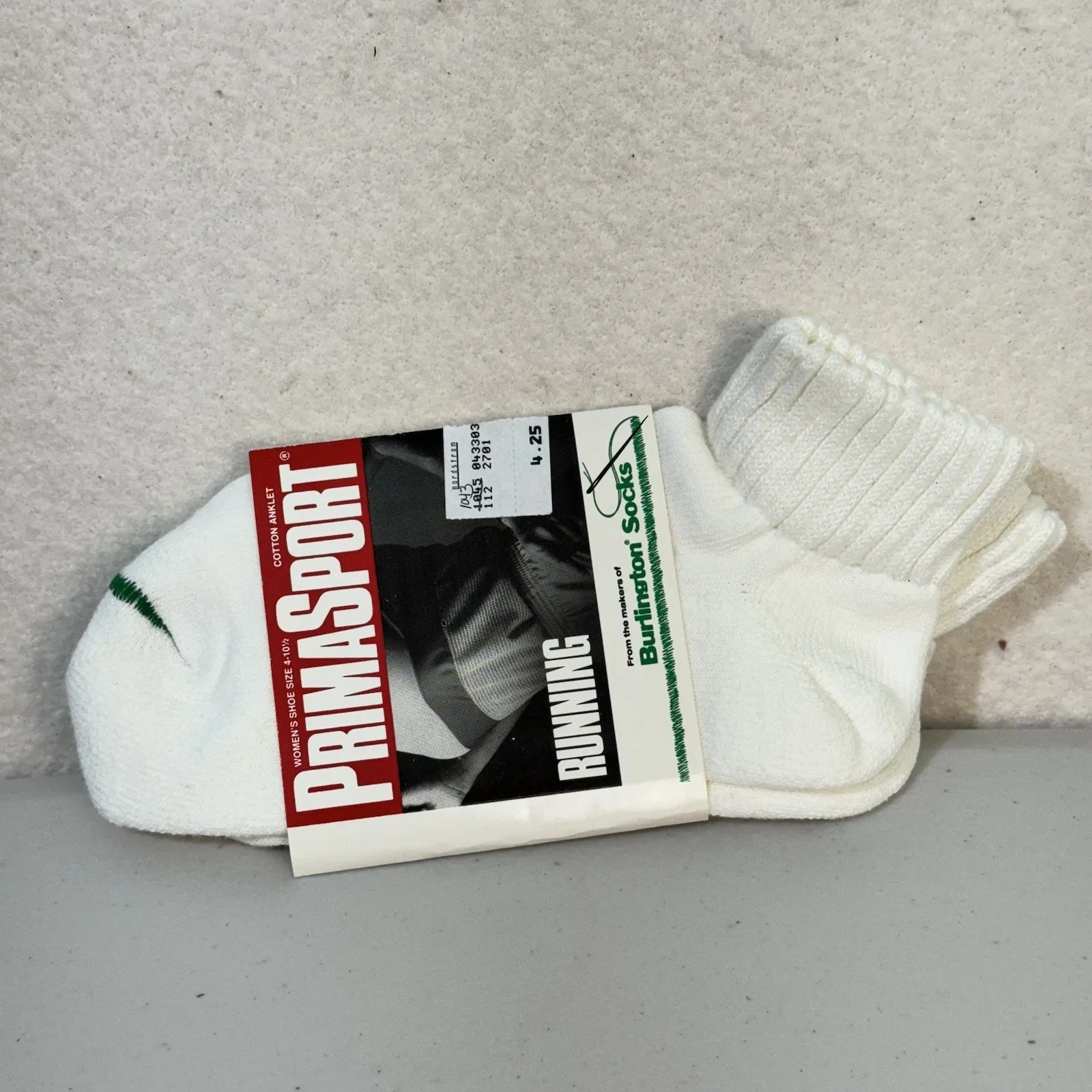 PRIMASPORT Pima Cotton Anklet Running Socks By Burlington Green Thread VTG White - Image 3