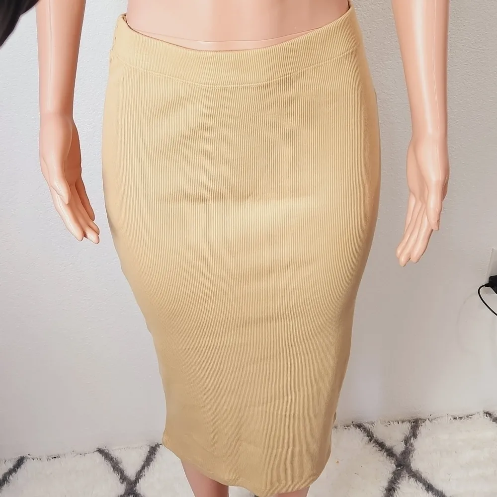 Bagatelle Camel Tan Stretch Cotton 2Piece Midi Pencil Skirt Top Set Sz: S - Image 4