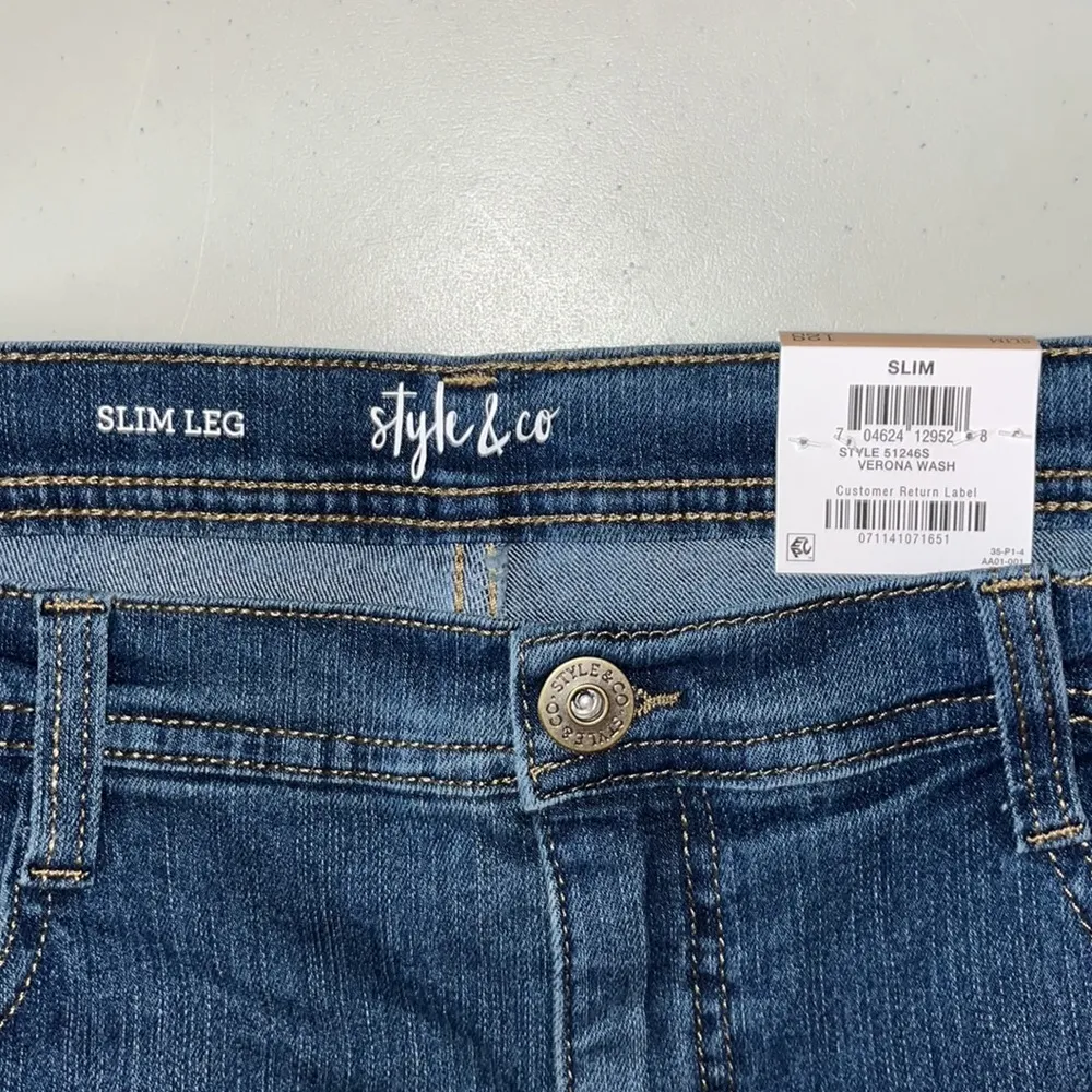 Style & Co NWT Size 12S Verona Wash Blue Denim 5 Pocket Slim Leg High Rise Jeans - Image 5