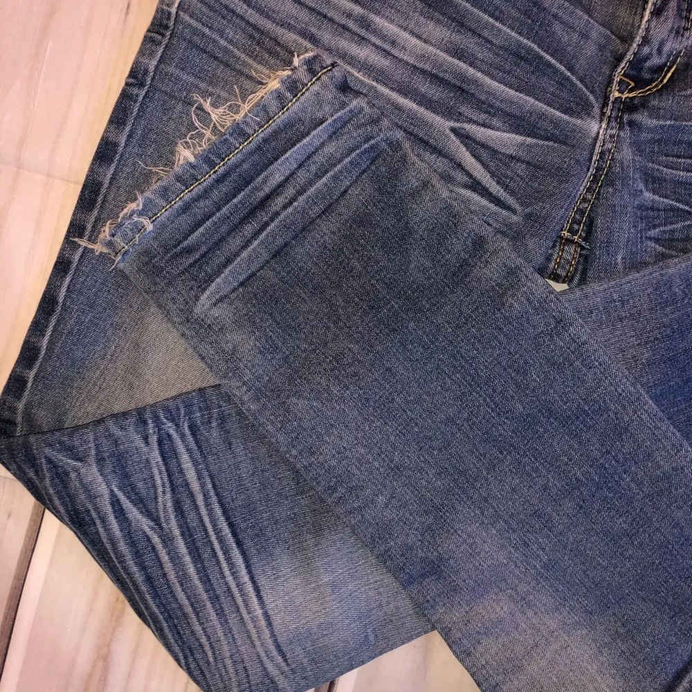 South Pole Jeans 11 EUC Cool Fraying Faded - Image 2