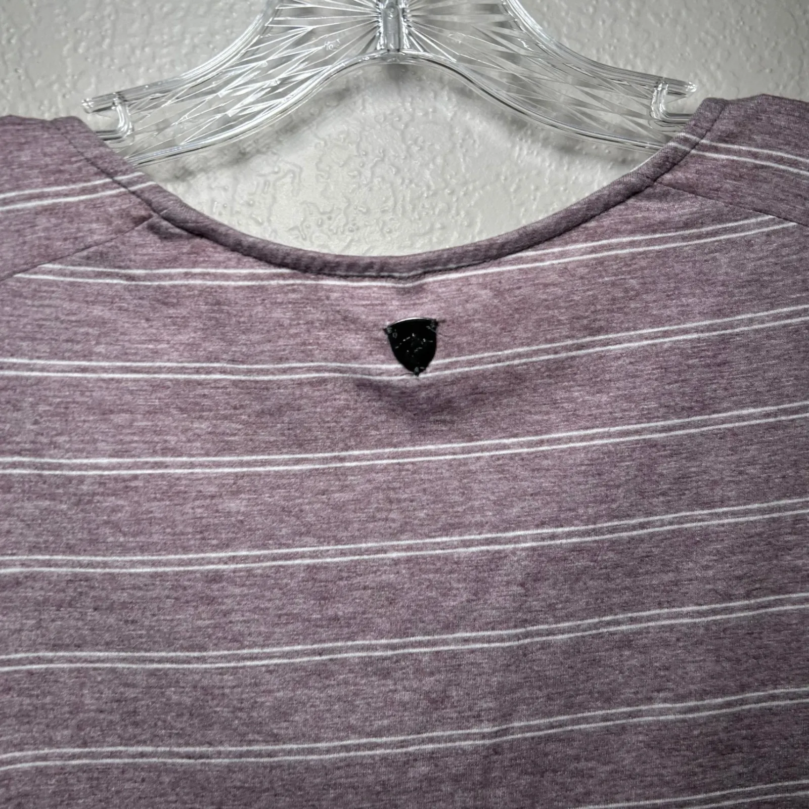 Kuhl Laurel Shirt purple white striped women's medium outdoor hiking gorpcore - Image 8