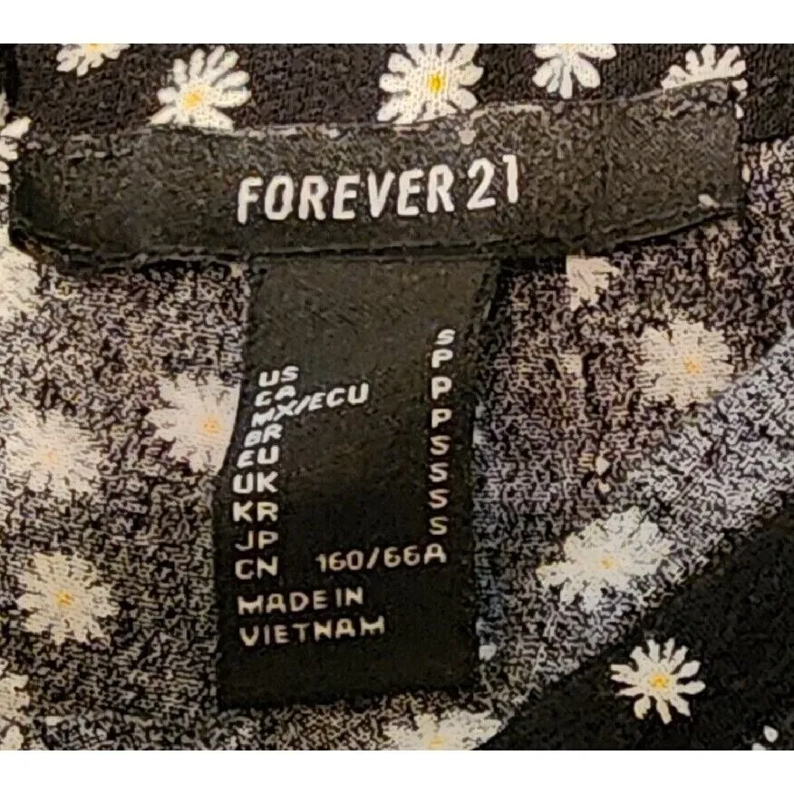 Forever‎ 21 Floral Mini Skirt Ruffle Hem Wrap Black White Small - Image 3