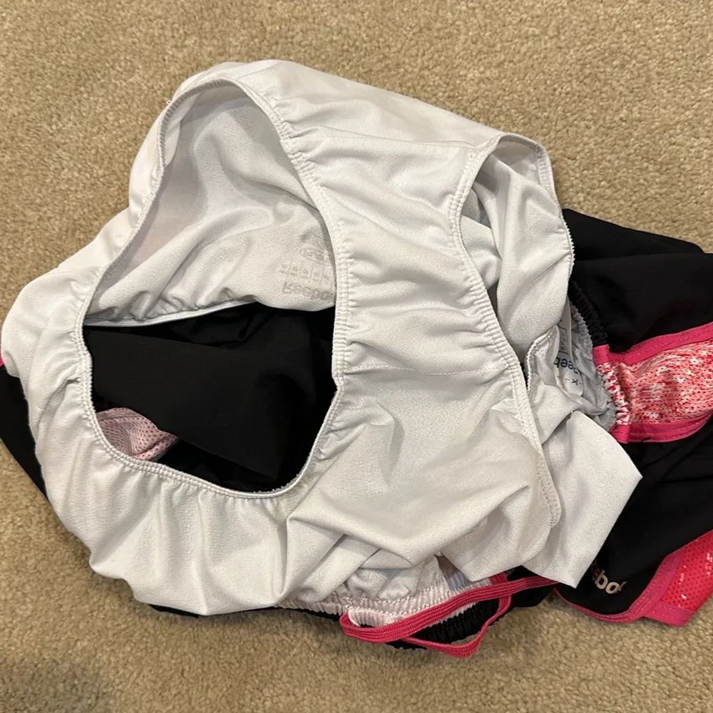 Reebok Black Pink Running Lined Women Shorts Size Medium - Image 6