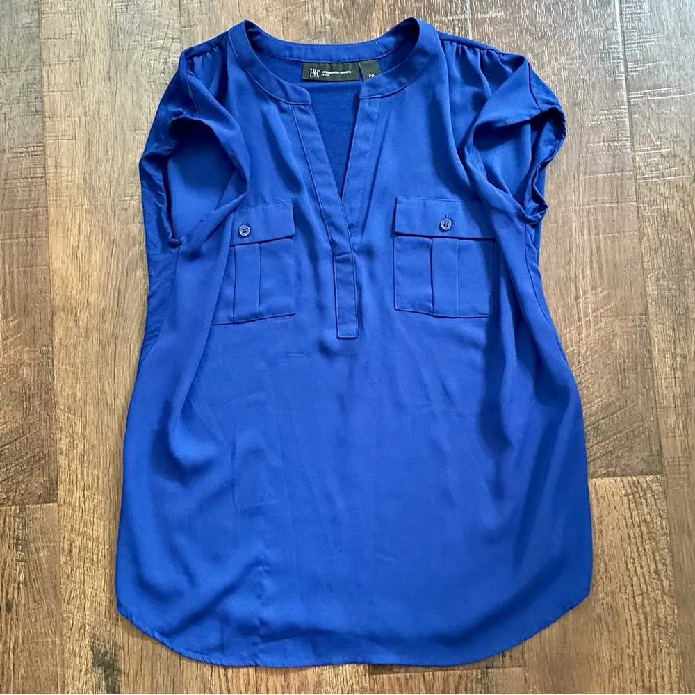 INC blue sleeveless top, size P/L - Image 2