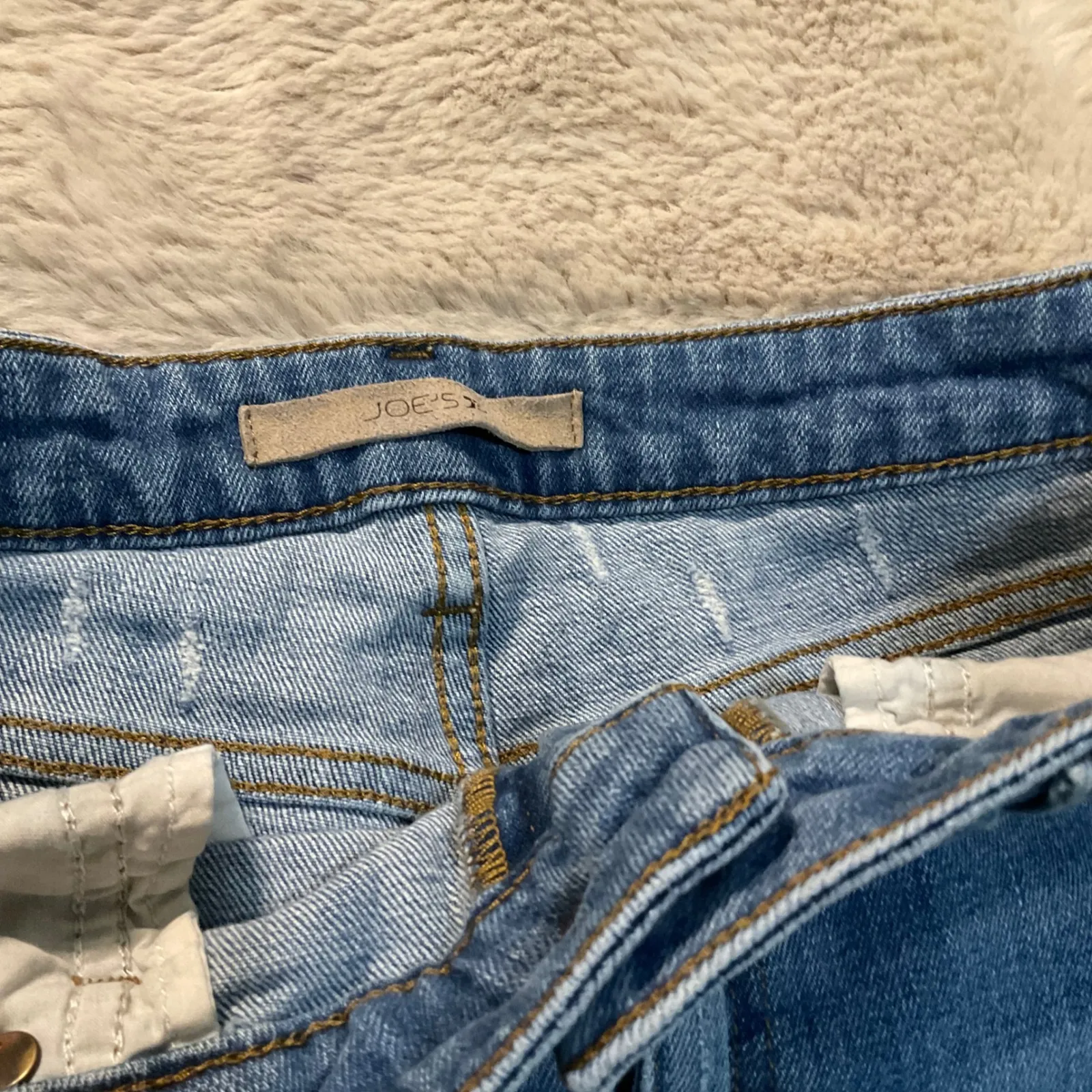 Joes Jeans Size 29 Denim‎ Shorts Raw Hem Medium Blue Light Distressed Womens - Image 2