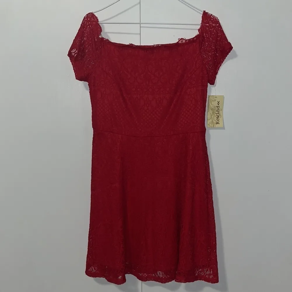 Rewind Lace Dress Off The Shoulder RED Midi Dress Juniors Women’s L Large - Image 2