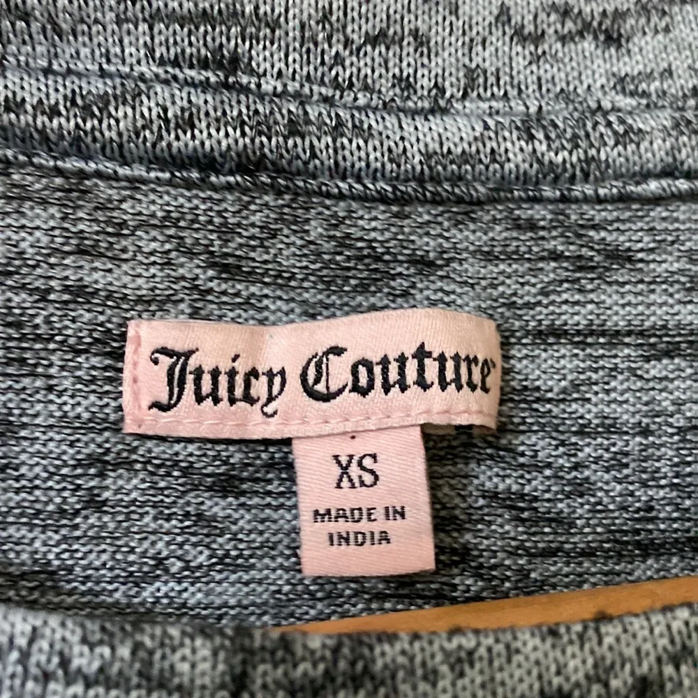 Juicy Couture soft dressy tee - Image 3