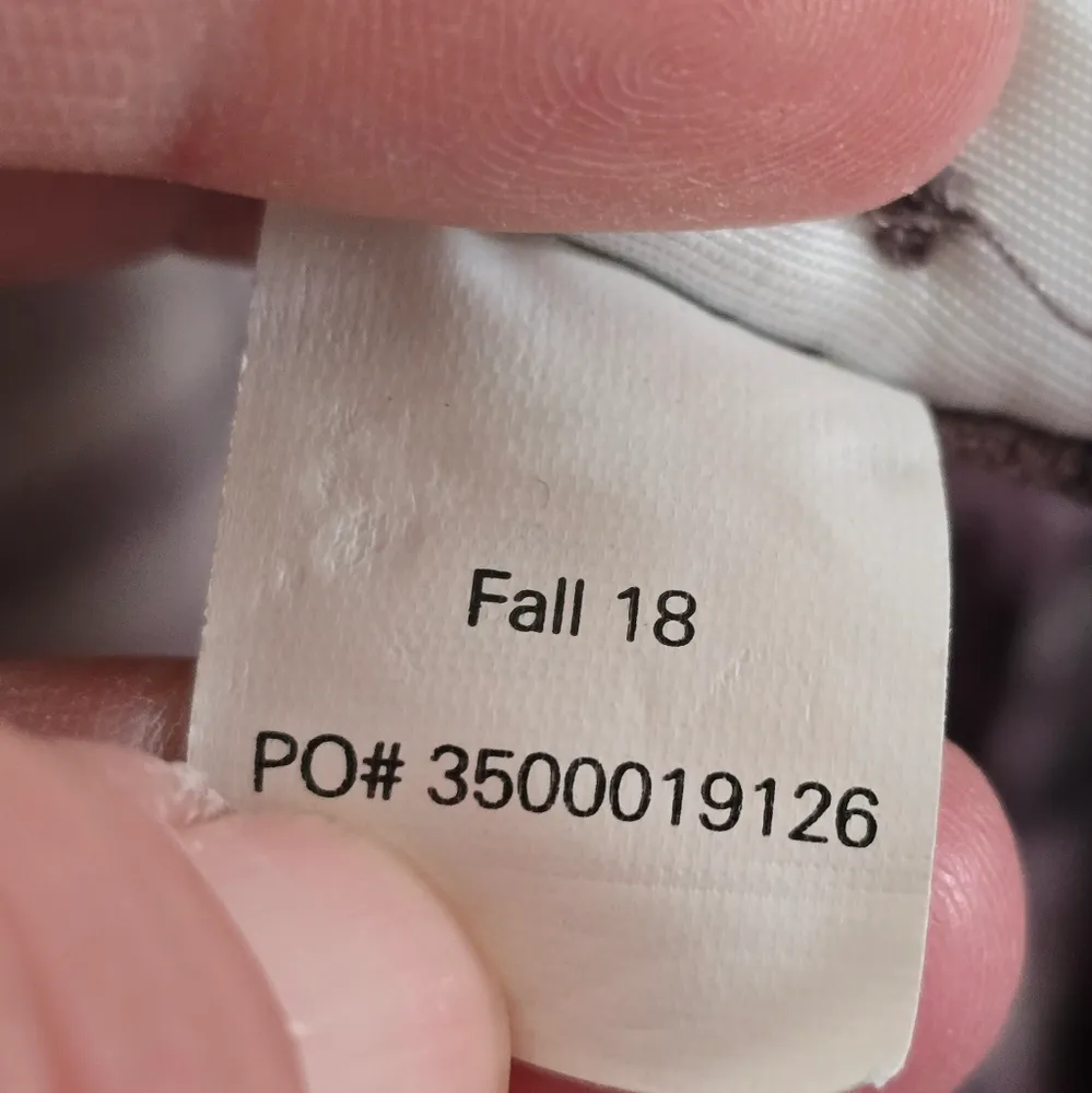 Carhartt Fairview Purple Plaid Roll Tab Button Down Size Medium - Image 10