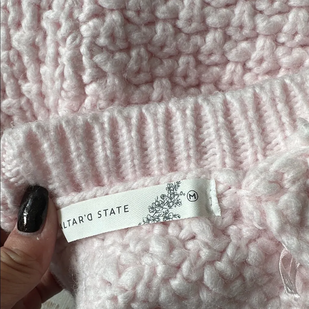 Altar’d State cropped tie back bow sweater size M Pink - Image 4