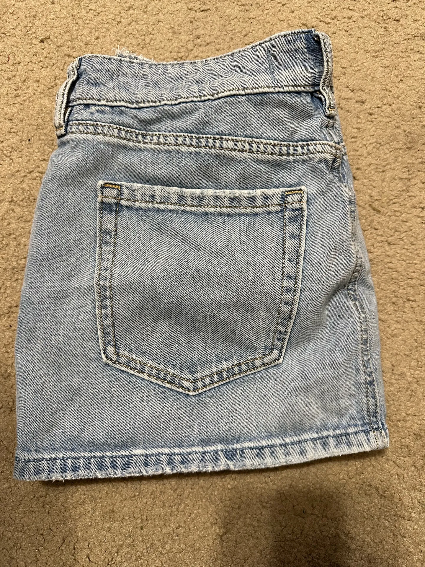 Hollister jean skort  - Image 2