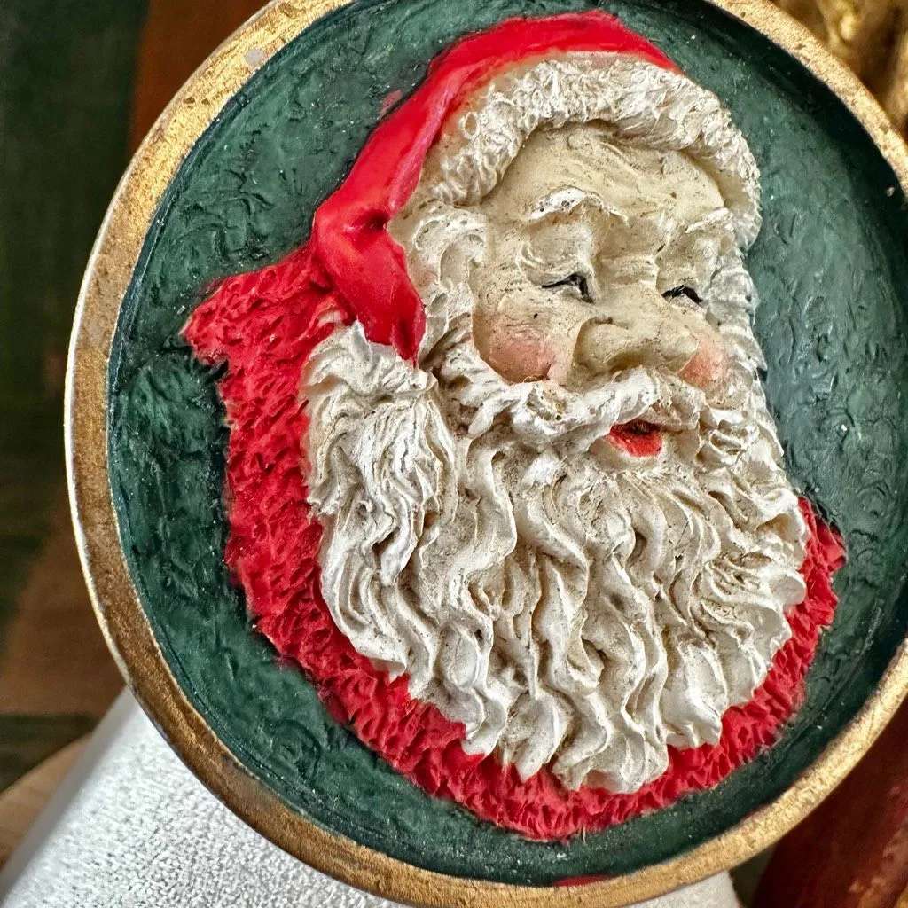 Vintage Santa Claus Brooch – Hand - Image 3