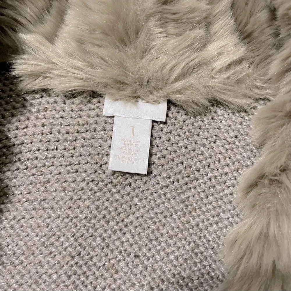 Chico's Knitted Vest Sweater Faux Fur Sleeveless Open Front Beige Women's Size 1 - Image 9