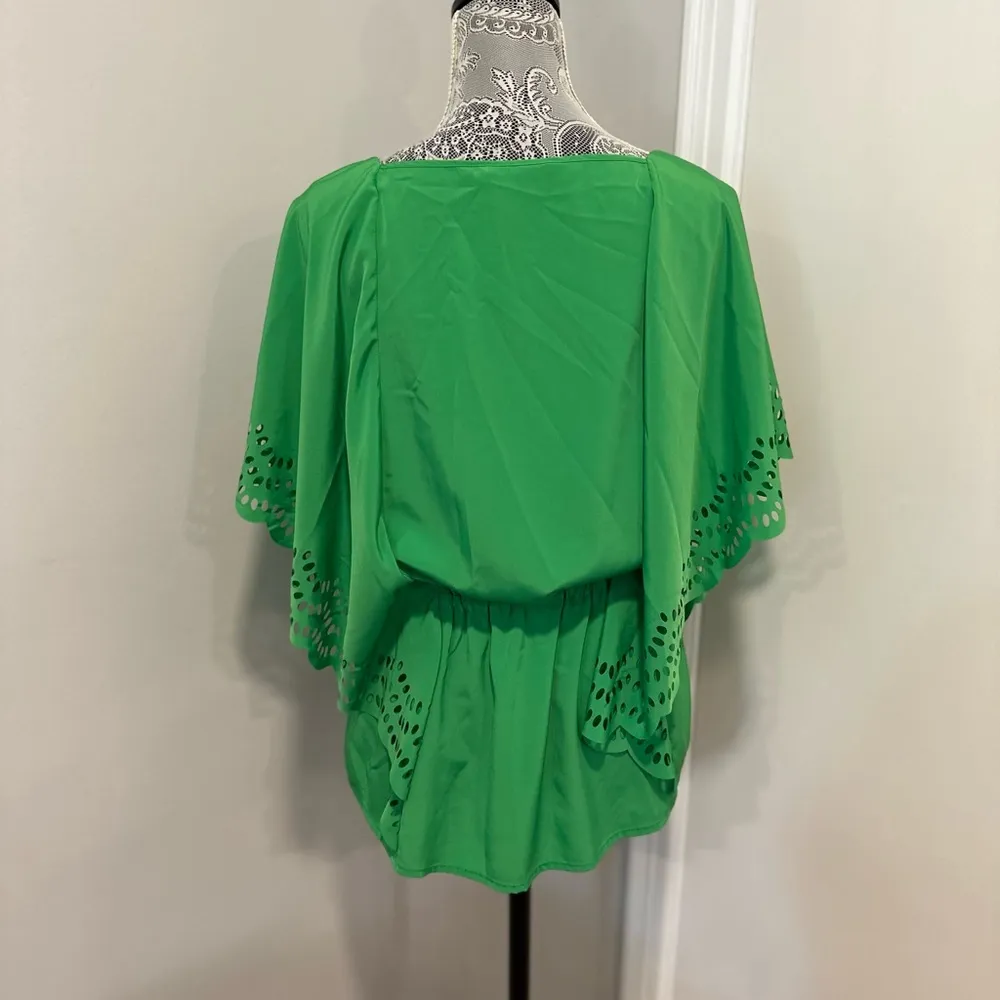 Chaus Woman’s Sz: L Green Kimono - Image 2