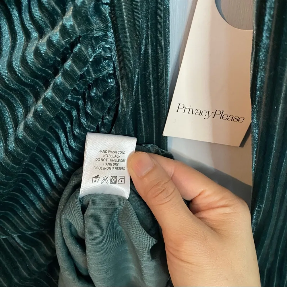 Privacy Please Hayden Mini Dress Size Medium - Image 5