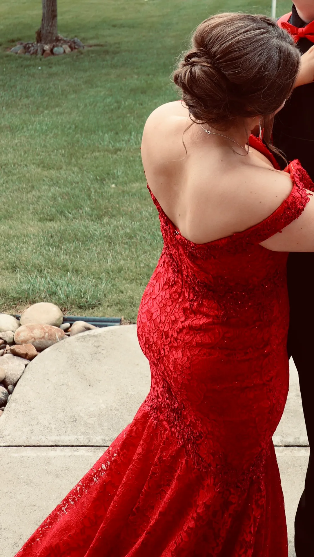 intrigue by Blush Formal Dress Red Size 12 - Image 3