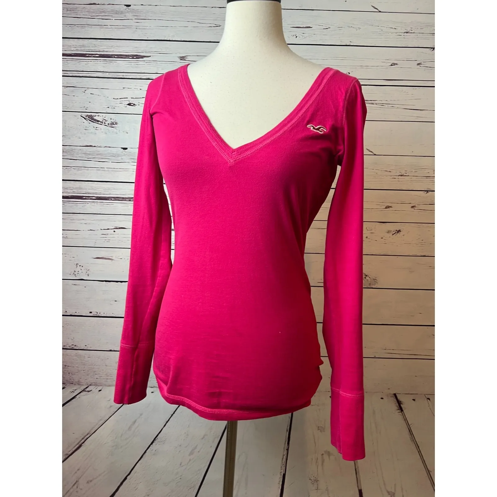 Hollister Long sleeve Tee Shirt T-Shirt Y2K Small Womens Y2K Pink Vneck pullover - Image 6