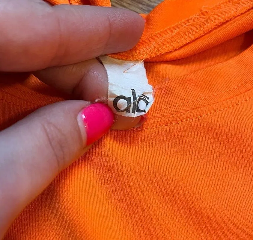 OrangeTheory Alo shirt size small - Image 2