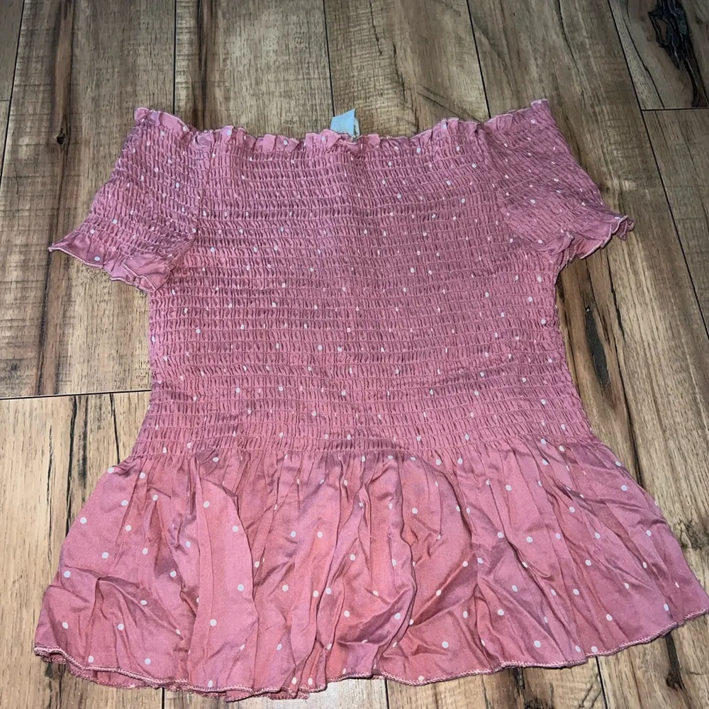 pink polka dot top - Image 3