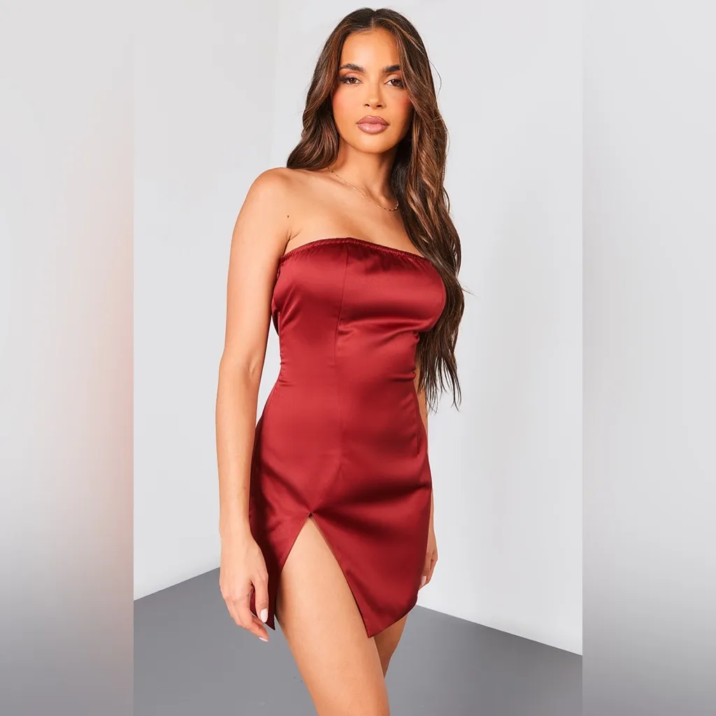 NEW!! PrettyLittleThing Cherry Red Satin Bandeau Split Hem Bodycon Dress - Image 3