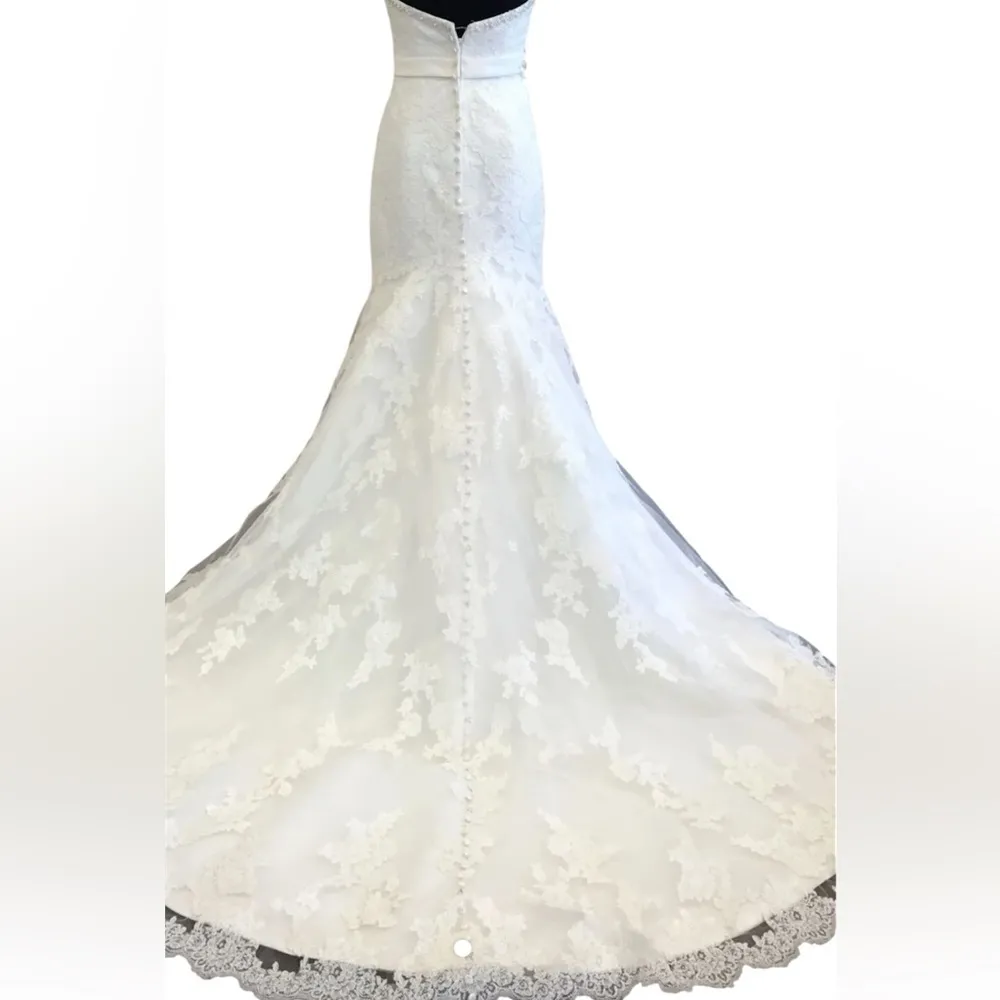 ALLURE ROMANCE Elegant White Lace Wedding Dress Size 2 - Image 12