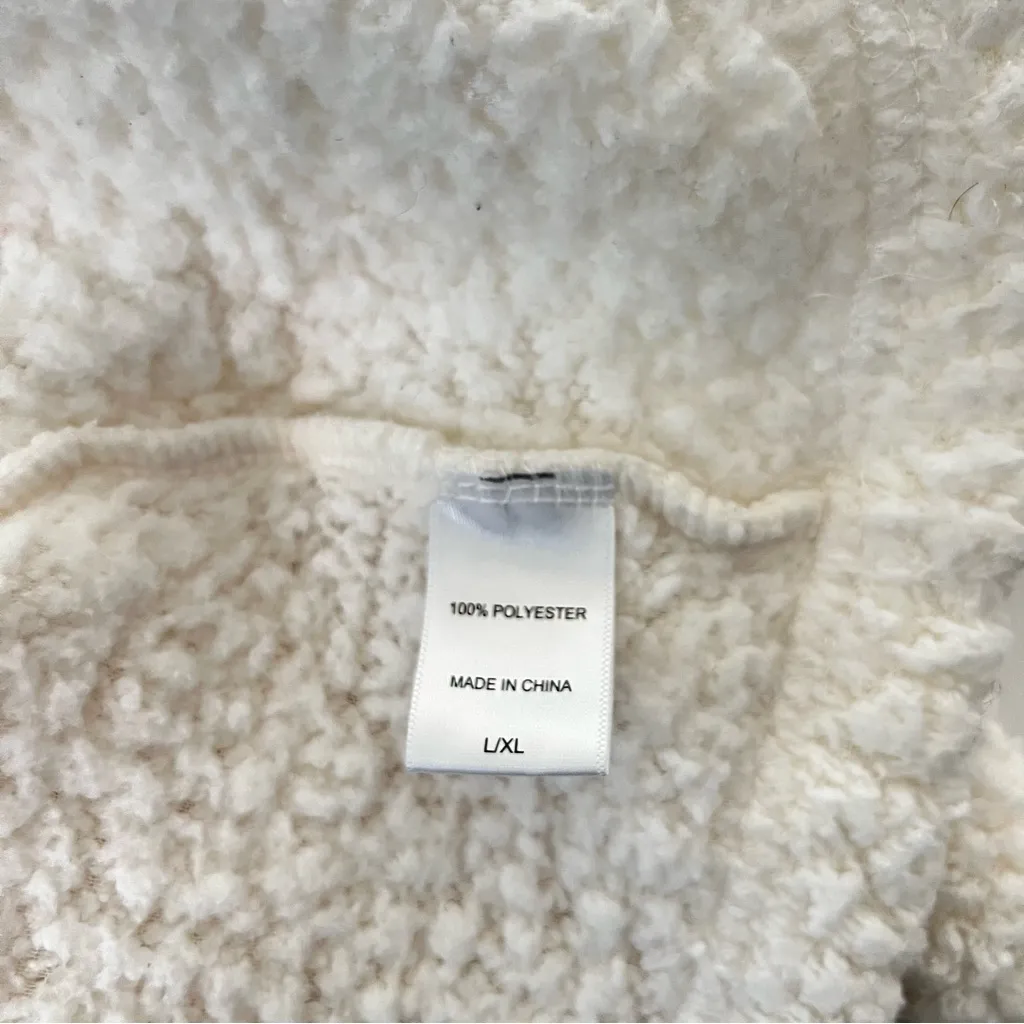 Ulta Beauty Sherpa Fleece Cozy Beige Robe Size L/XL With Pocket Removable Belt - Image 10