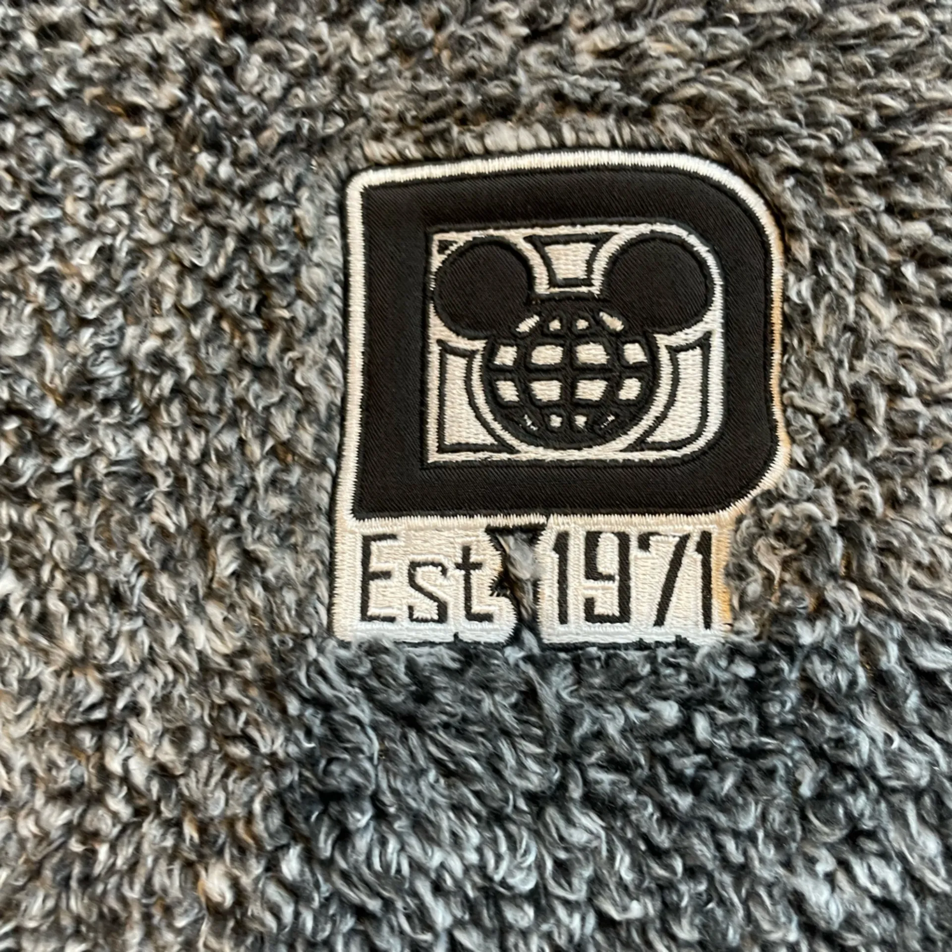 Disney Parks Collection by Spirit Jersey Gray Sweatshirt - Size S - Image 6