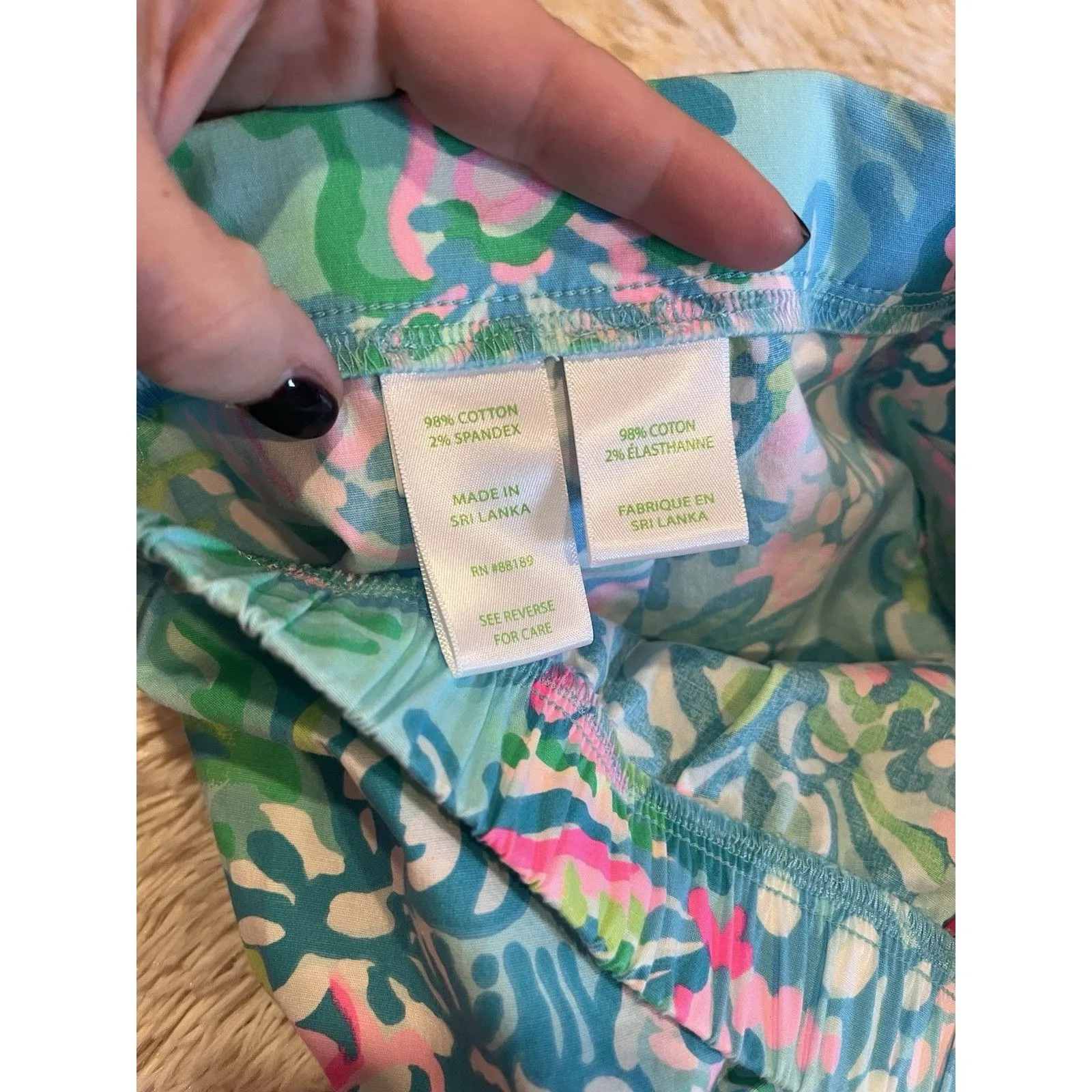 Lilly Pulitzer Shorts M Blue Ocean View  Aqua La Vista Elastic Pull On EUC - Image 7