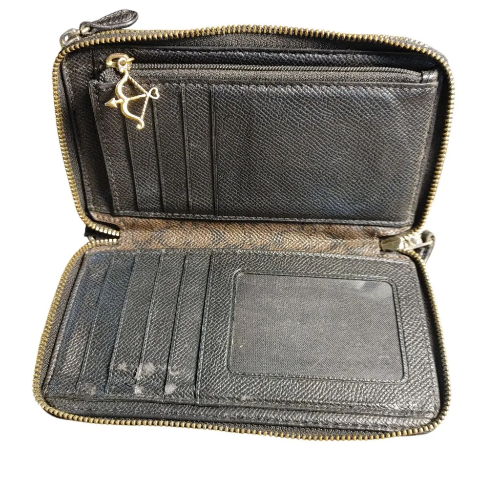 Coach Black Leather Zip Wallet Double Gold Tone Hardware Card Slots ID Window - Image 3