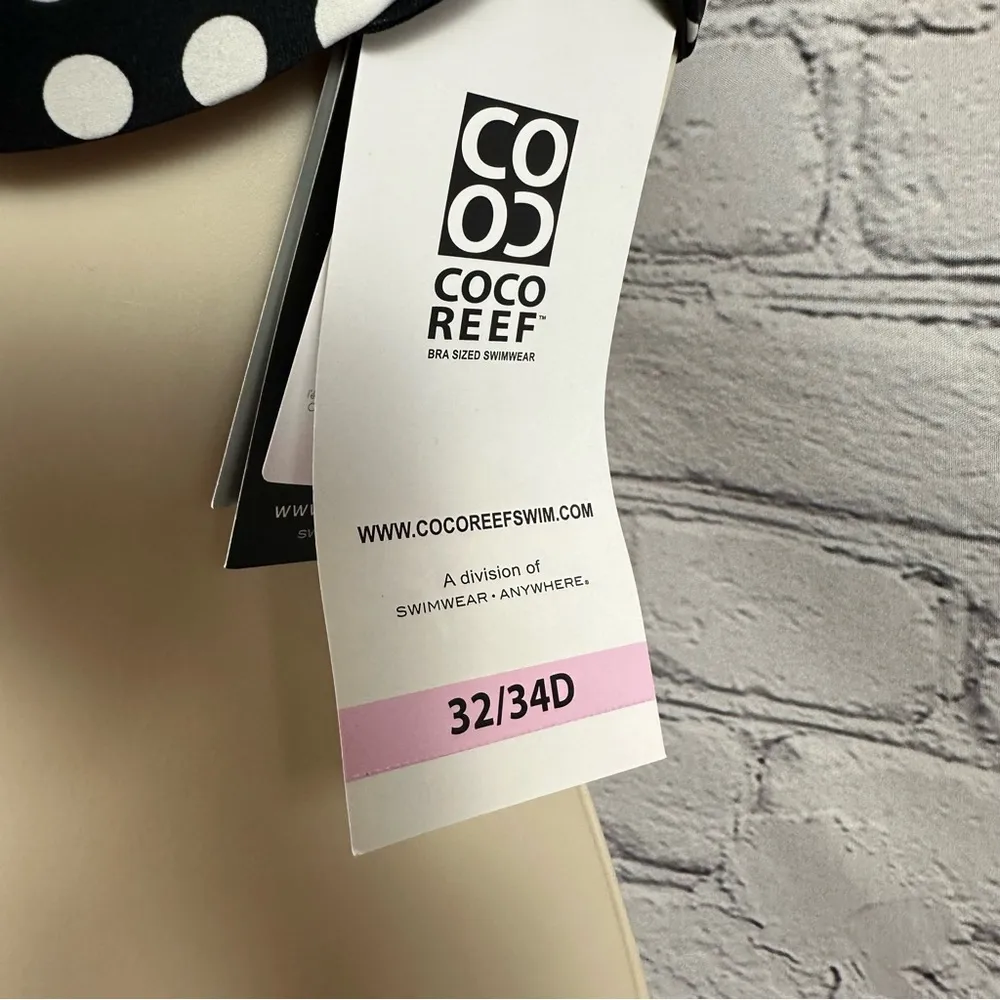 Coco Reef Verso Reversible Twist Bikini Top Black & White Polka Dots 32/34D NWT - Image 9