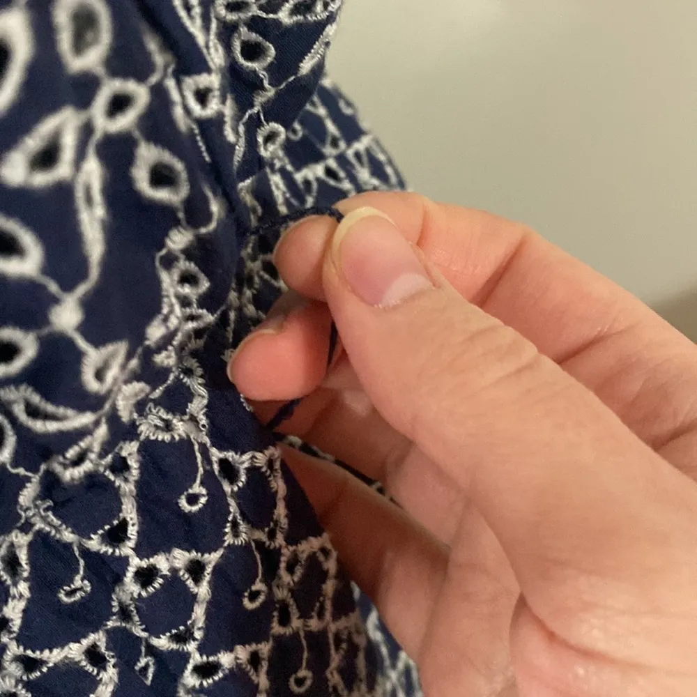 Express Printed navy and white Eyelet Lace Trim Faux Wrap Dress no belt size XL - Image 12