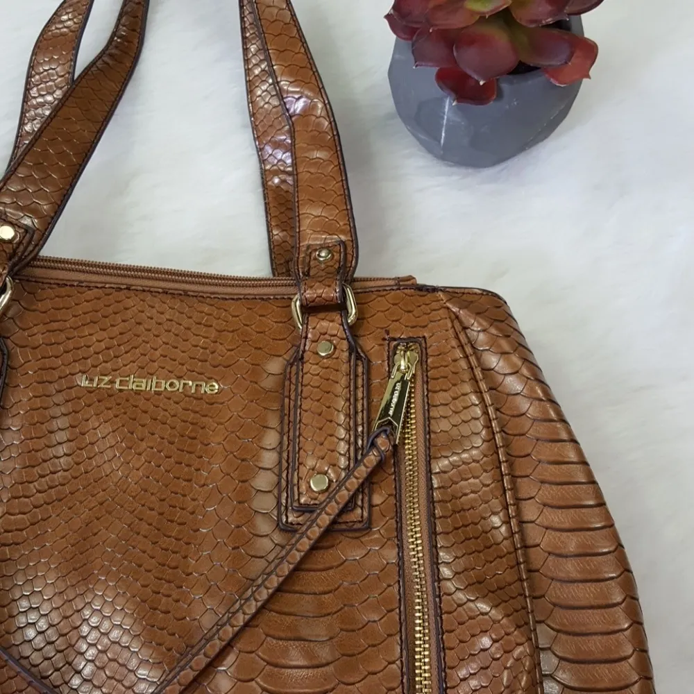 Liz Claiborne Tote - Image 2