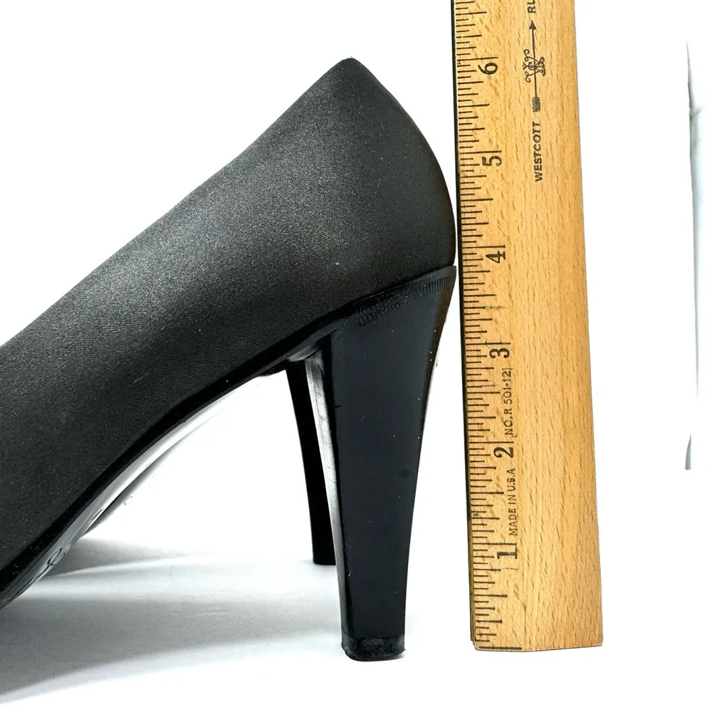 JOAN HELPERN steel gray satin heels, made in Italy, size 9 - Image 9