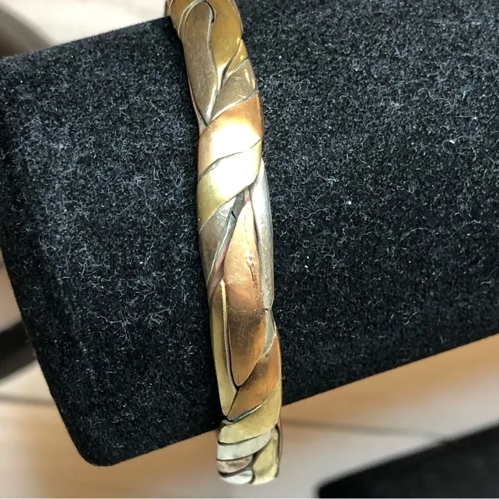 3 Metal twist cuff bangle bracelet, adjustable Silver - Image 6