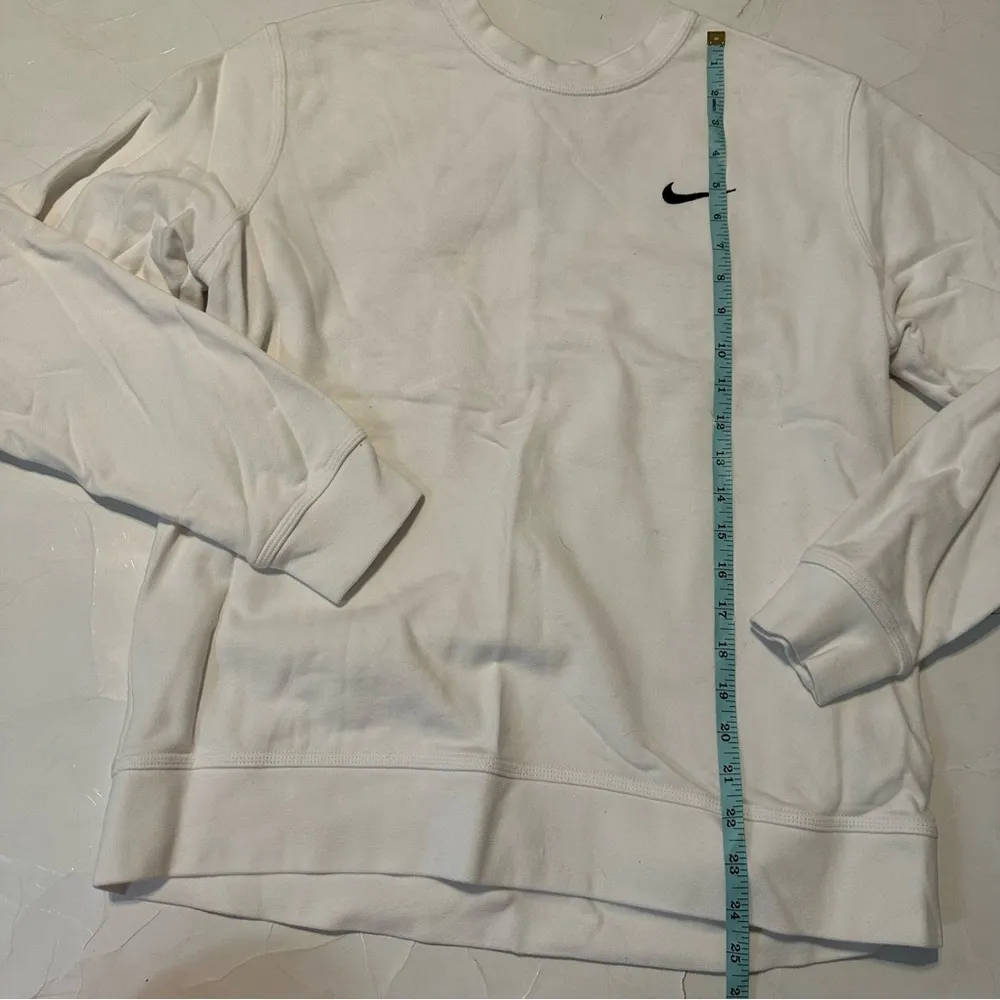 White Nike Women’s Sweater Crew Neck Large Casual Preppy Athletic - Image 3