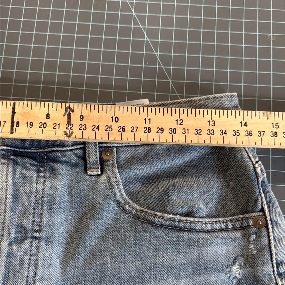 Everlane Denim Jean Shorts Blue - Image 3