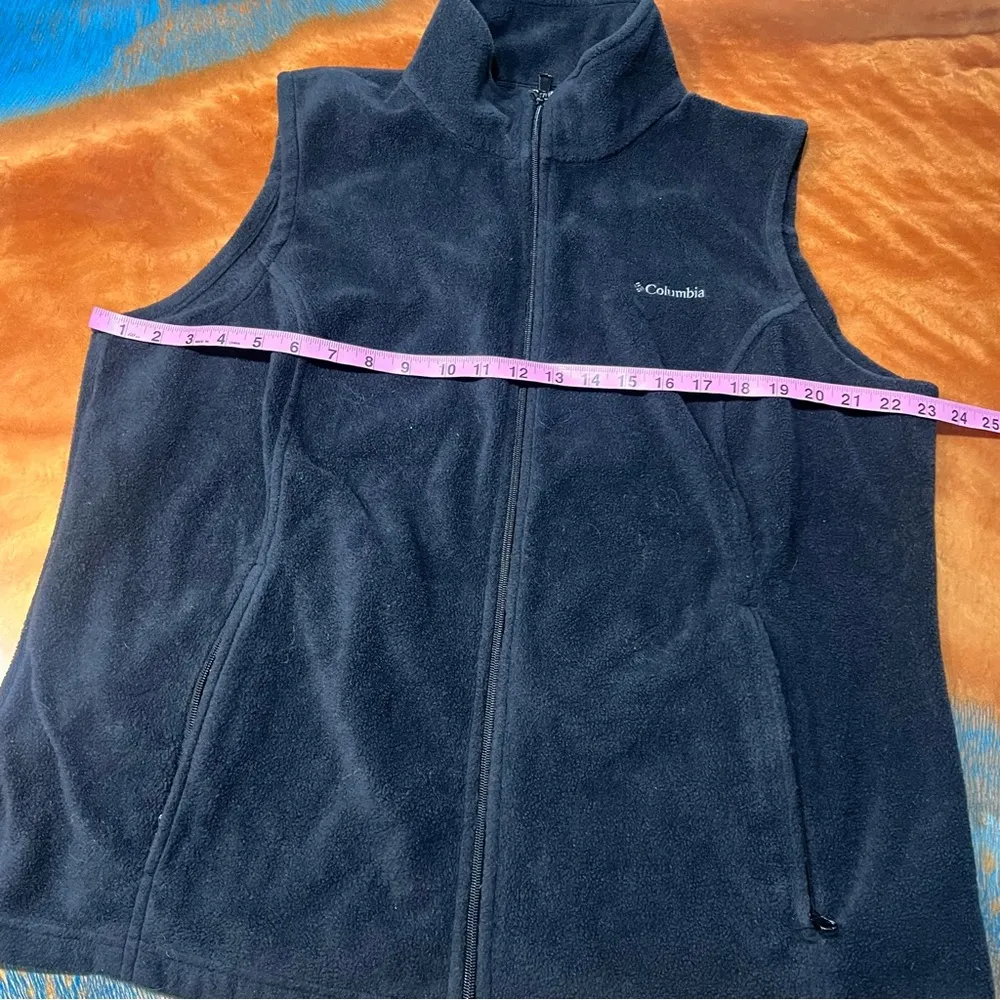 Columbia Black Fleece Vest size 1X full zip hand pockets outdoor - Image 6