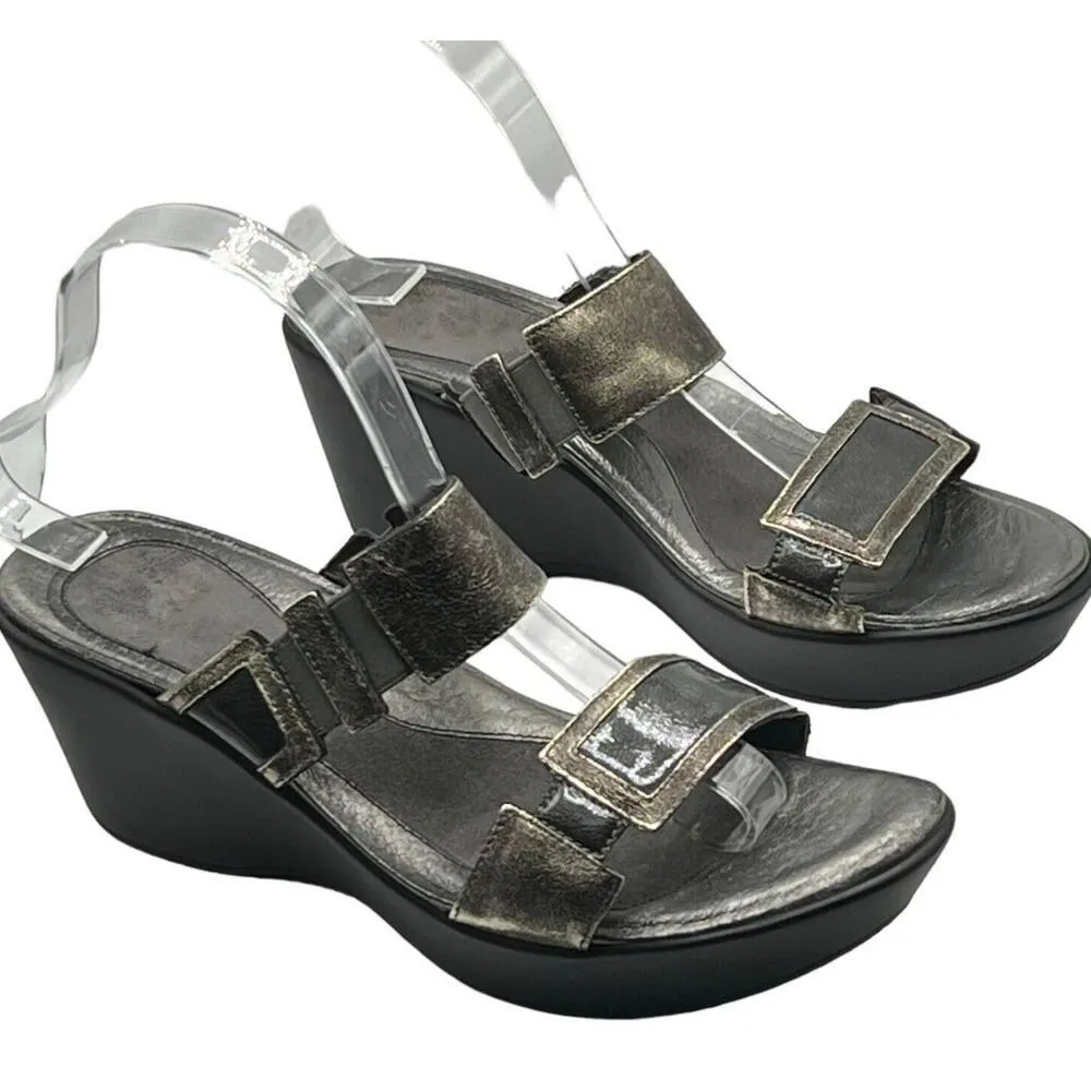 Naot Wedge Sandals Womens 9 Metallic Gray Patent Leather Slip On Comfort Resort - Image 4