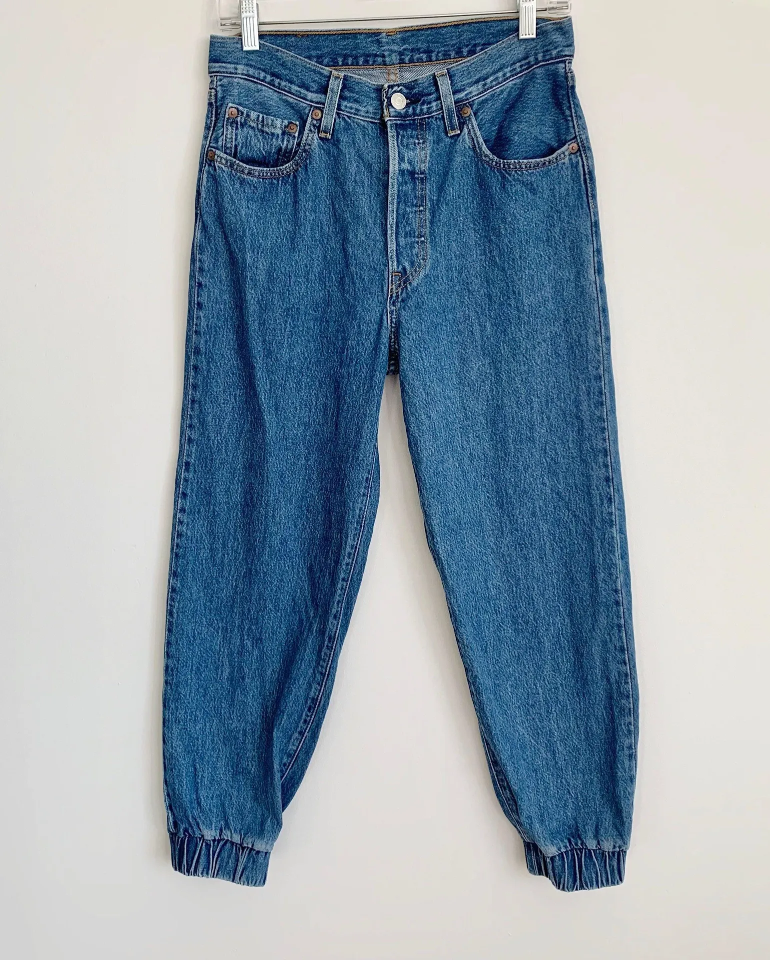 501 Button Fly High Waist Jogger Jeans Sz 27 - Image 3