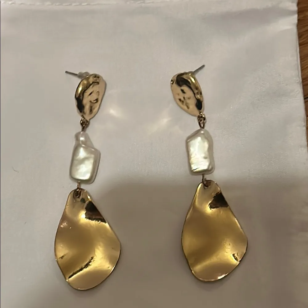 Kenneth Jay Lane Hammered gold - Image 2