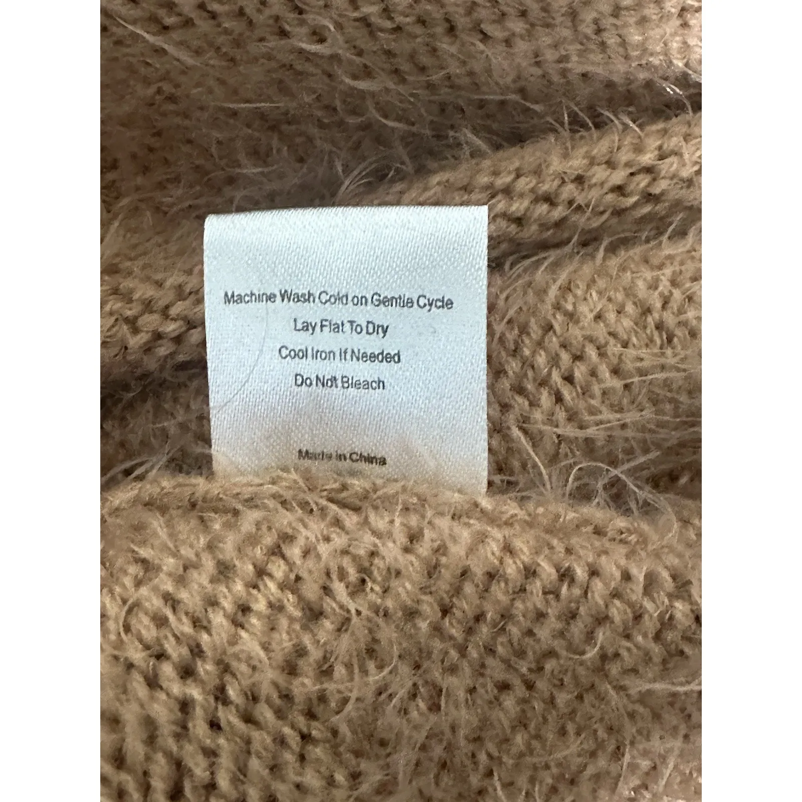 Pol Women's Tan Fuzzy Turtleneck Sweater Size Large - Image 9