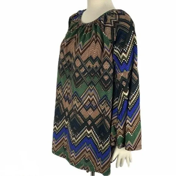WinWin long bell sleeve abstract print tunic top size small/medium - Image 2