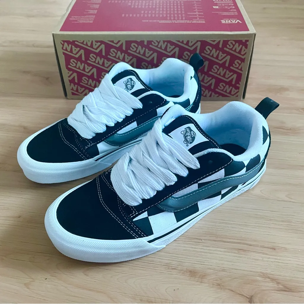 Vans Knu Skool Mega Check Black Women 9.5 US Mens 8.0 US - Image 5