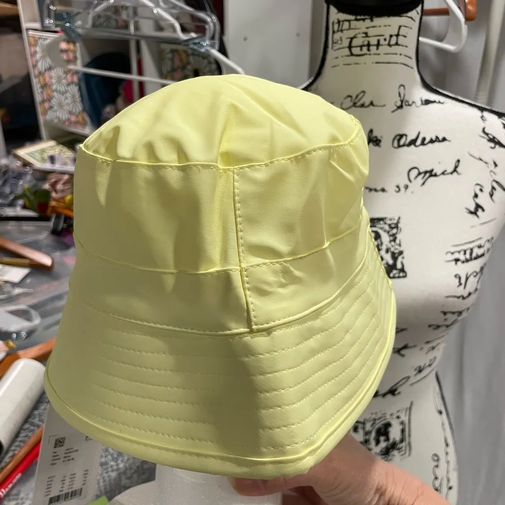 Cute NWT buttercup daisy yellow Rains bucket hat lined NWT waterproof sun XS - Image 11