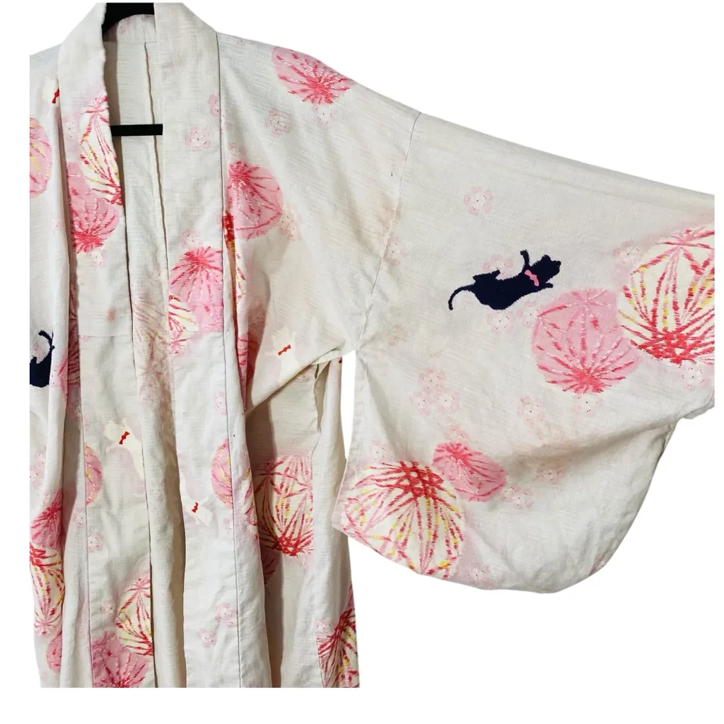 UNIQLO Dog Pattern Kimono Robe - Image 6