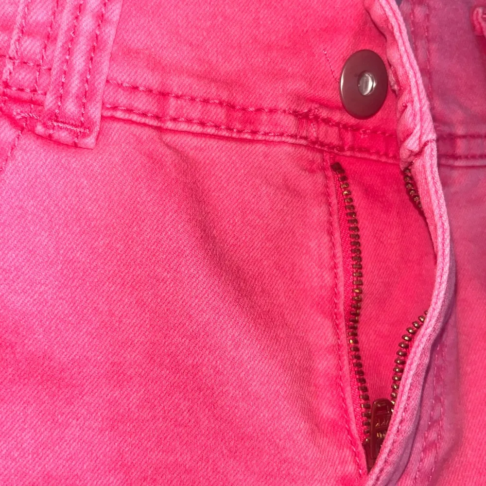 No Boundaries Juniors 2 Button Corset Shorts Small Pink 5 Pocket Denim Shorts - Image 9