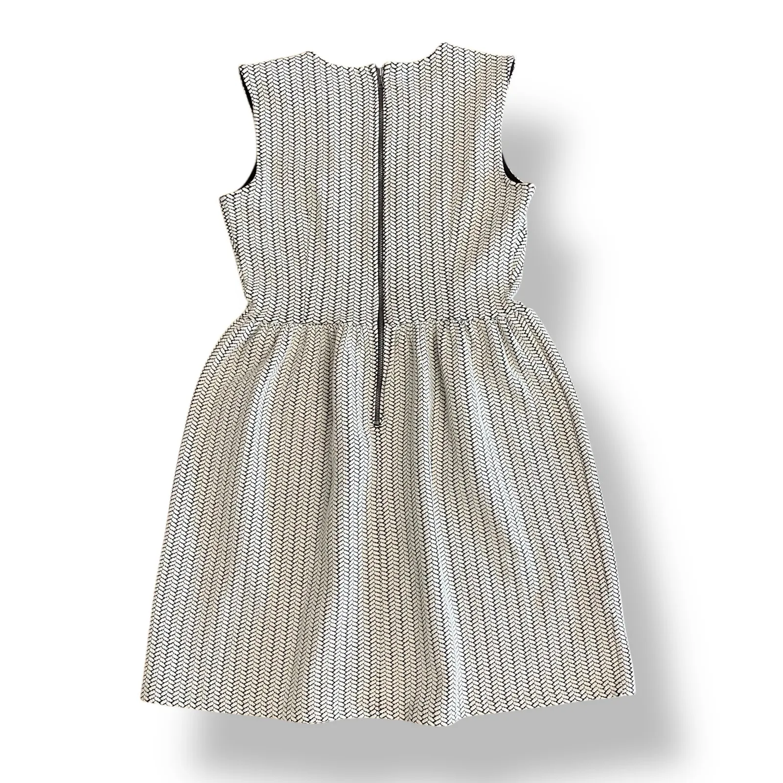 Loft NWT Herringbone Fit and Flare Knee‎ Length Dress Womens Size 2P Black White - Image 4